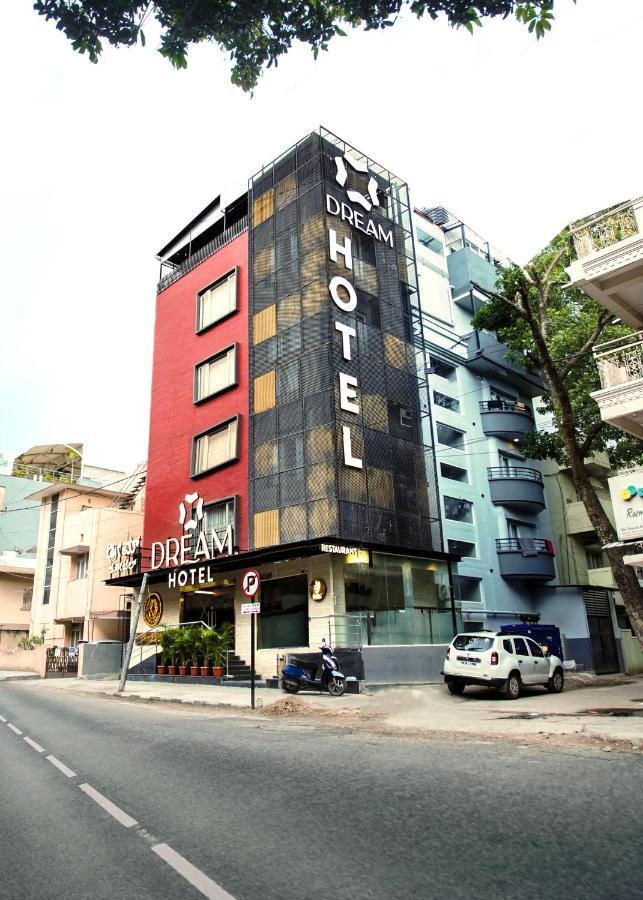 Dream Hotel - Richmond Bangalore Exterior foto